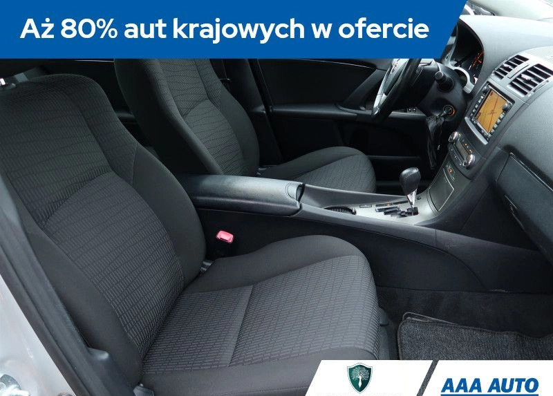 Toyota Avensis cena 35500 przebieg: 135509, rok produkcji 2009 z Tczew małe 254